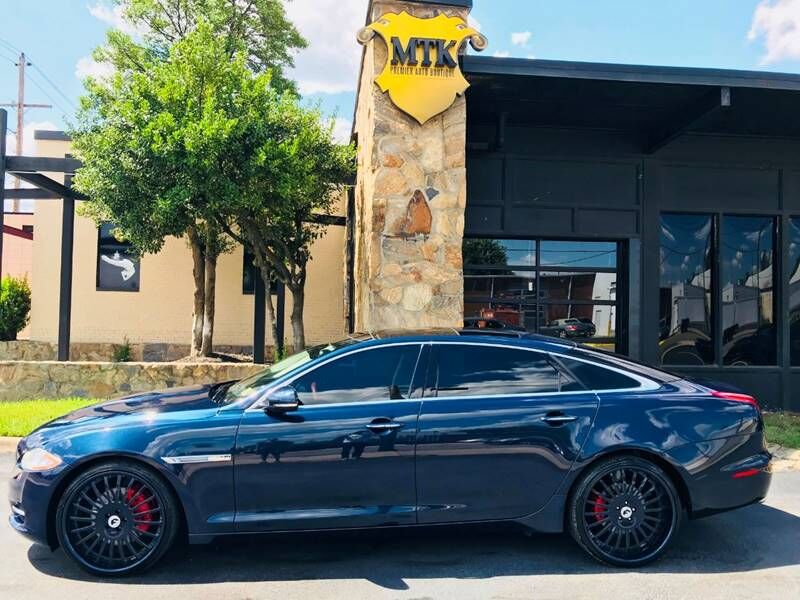 2011 JAGUAR XJ