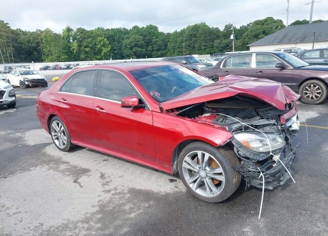 2016 MERCEDES-BENZ E-Class