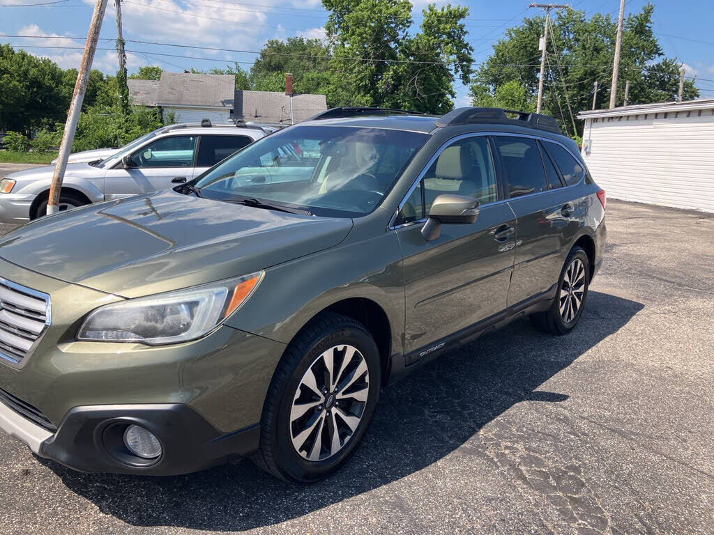 2016 SUBARU Outback