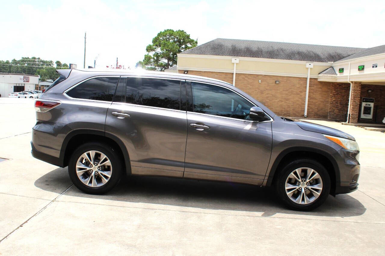 2015 TOYOTA Highlander