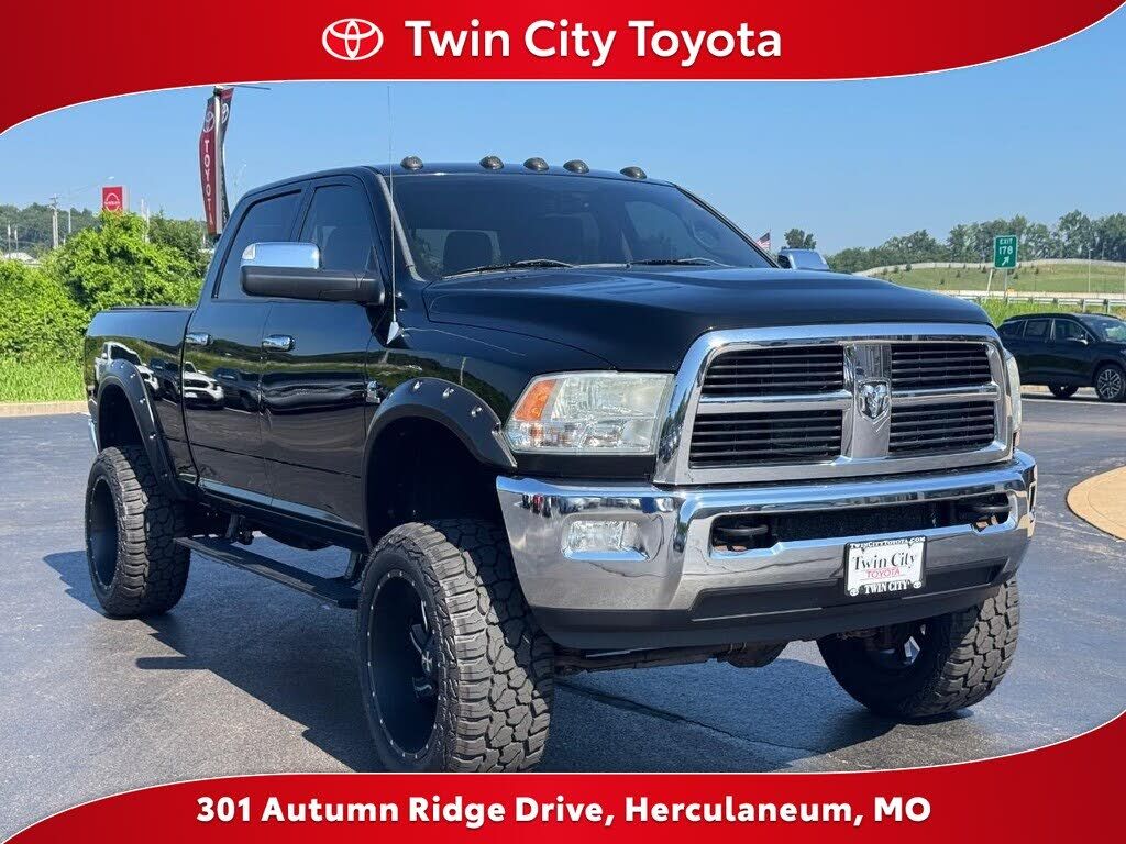 2012 DODGE Ram