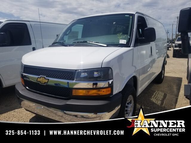 2026 CHEVROLET Express