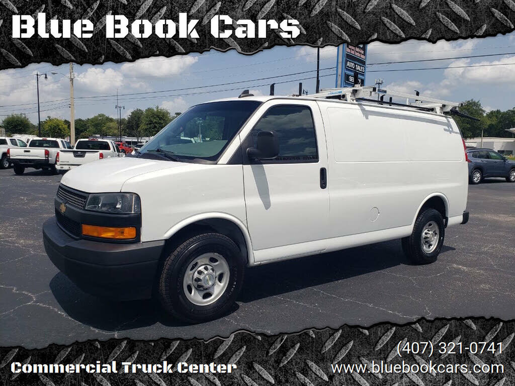2023 CHEVROLET Express
