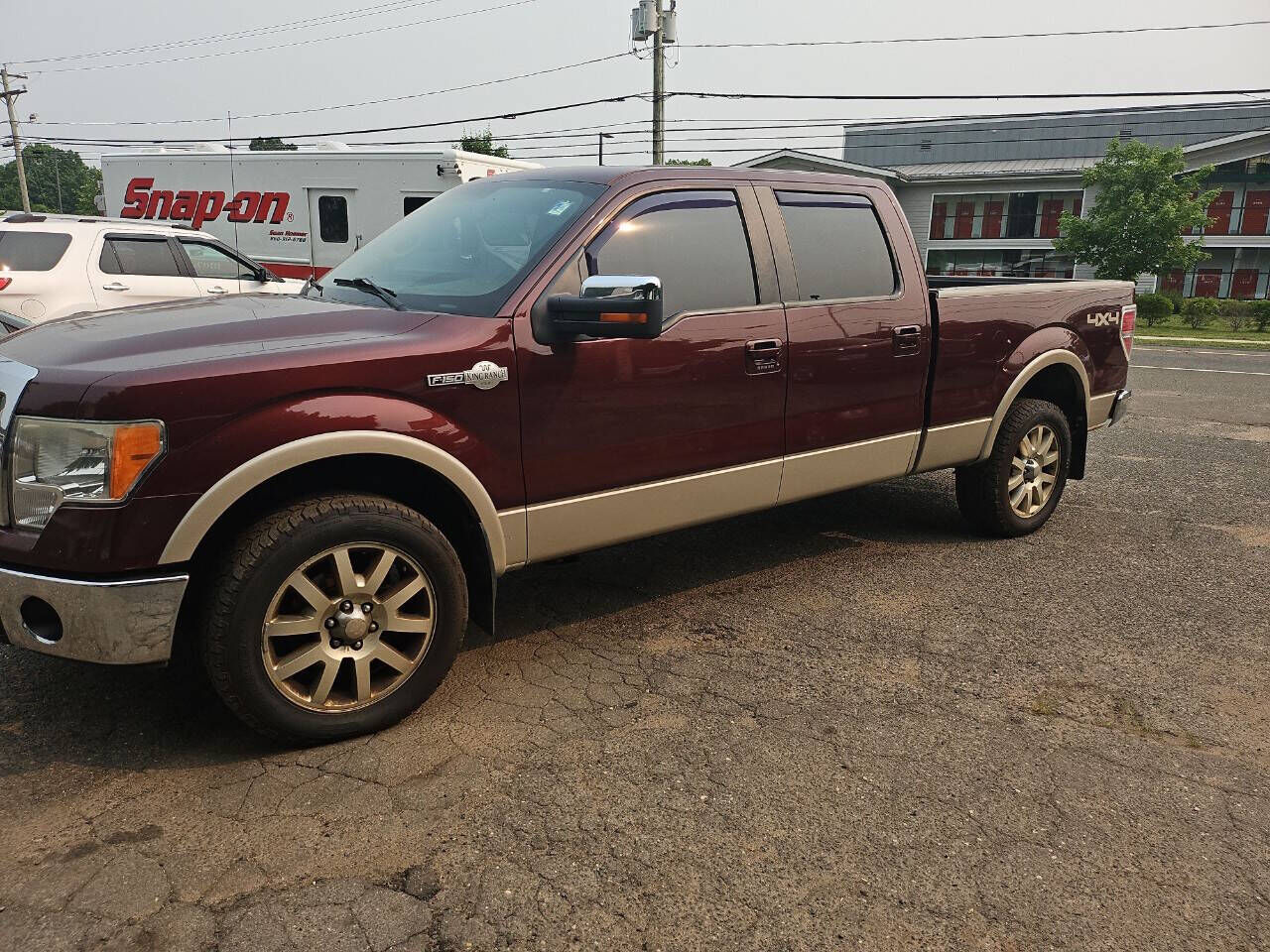 2010 FORD F-150