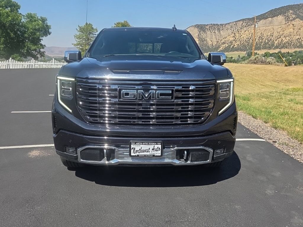 2024 GMC Sierra