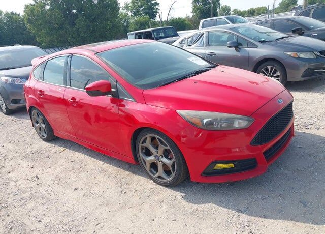 2017 FORD Focus