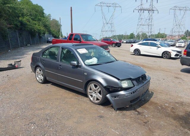 2004 VOLKSWAGEN Jetta