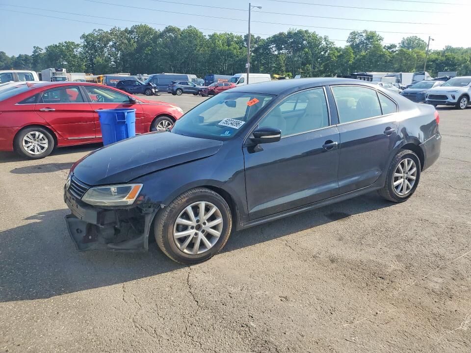 2012 VOLKSWAGEN Jetta