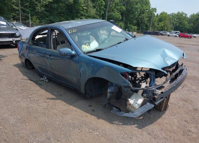 2003 TOYOTA Camry
