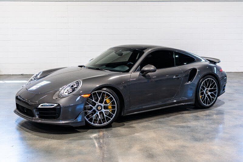 2015 PORSCHE 911