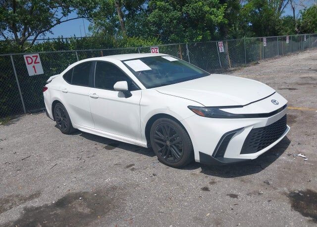 2025 TOYOTA Camry