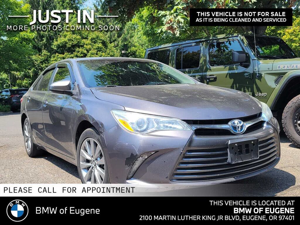 2016 TOYOTA Camry