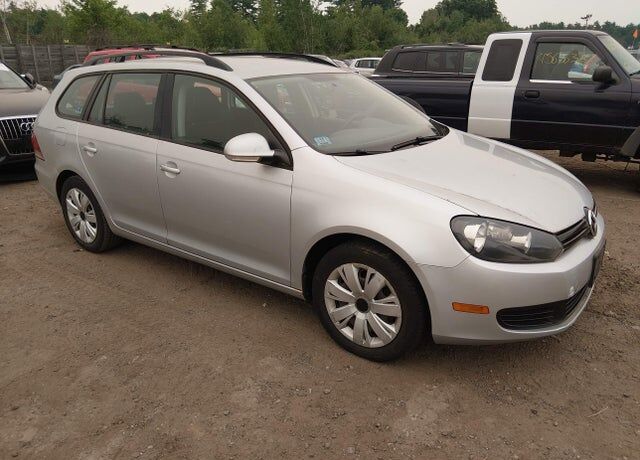 2013 VOLKSWAGEN Jetta SportWagen