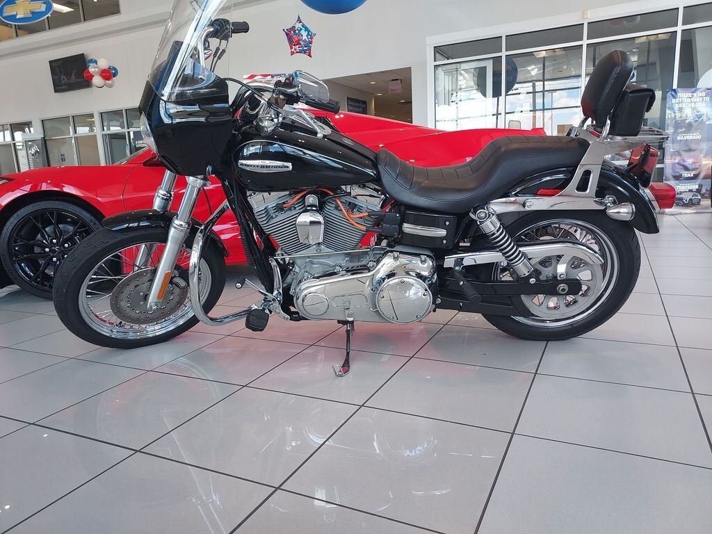 2009 HARLEY DAVIDSON Dyna Super Glide Custom