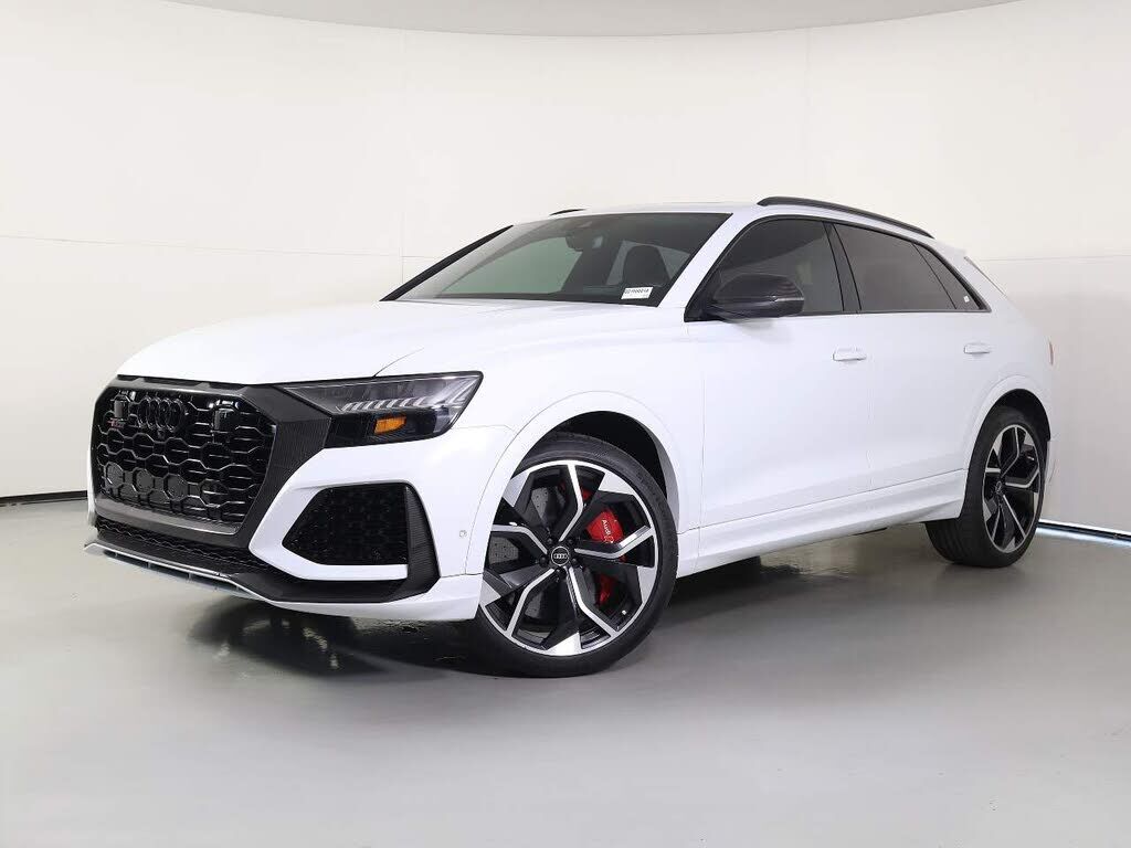 2021 AUDI RS Q8