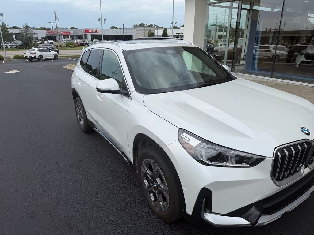 2025 BMW X1