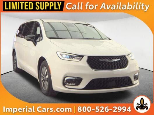 2025 CHRYSLER Pacifica