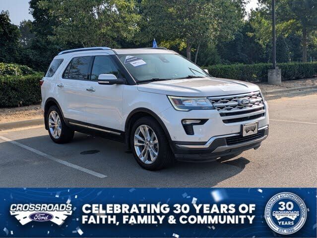 2019 FORD Explorer