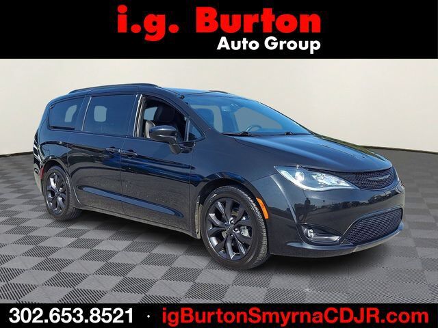 2020 CHRYSLER Pacifica