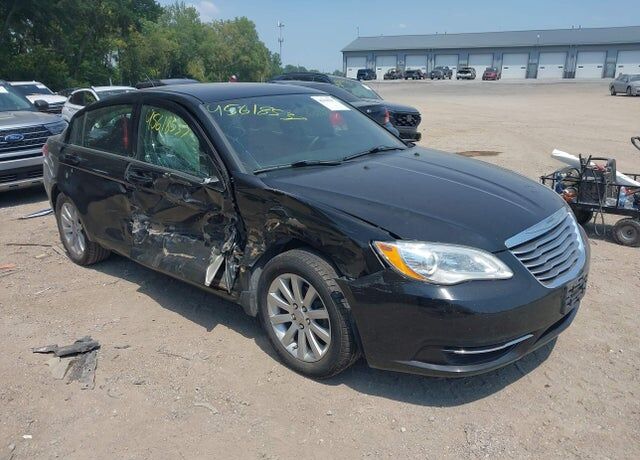 2014 CHRYSLER 200