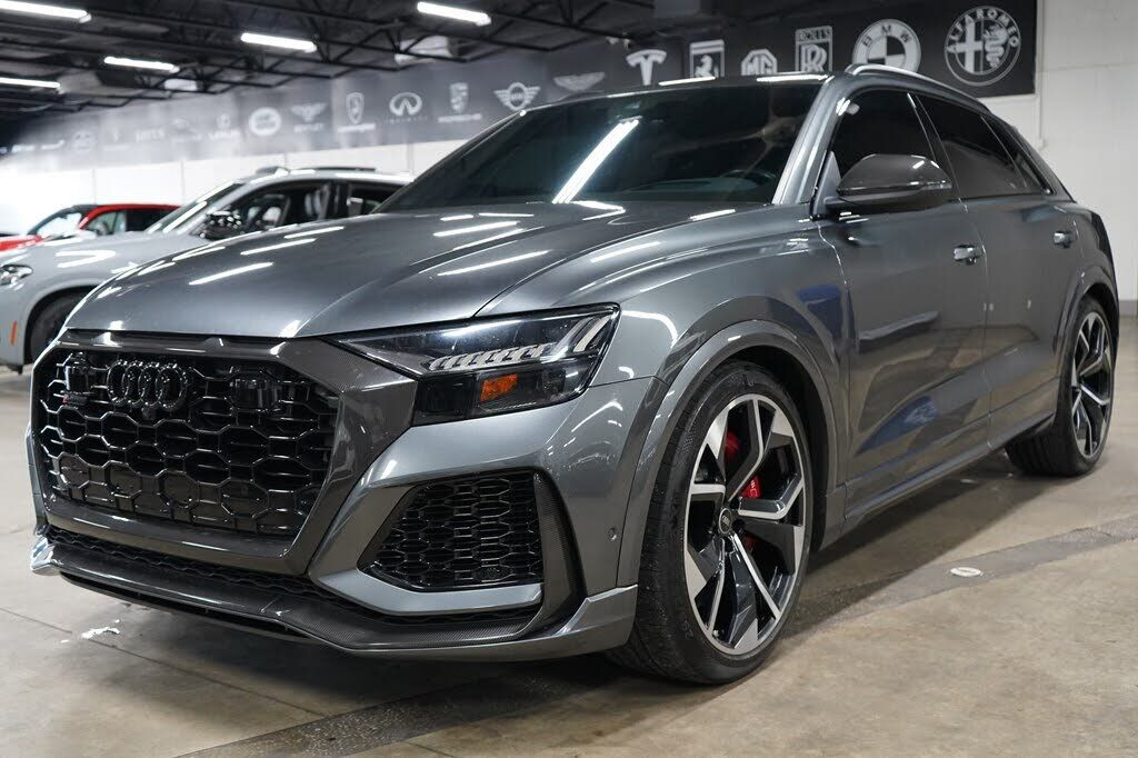 2021 AUDI RS Q8