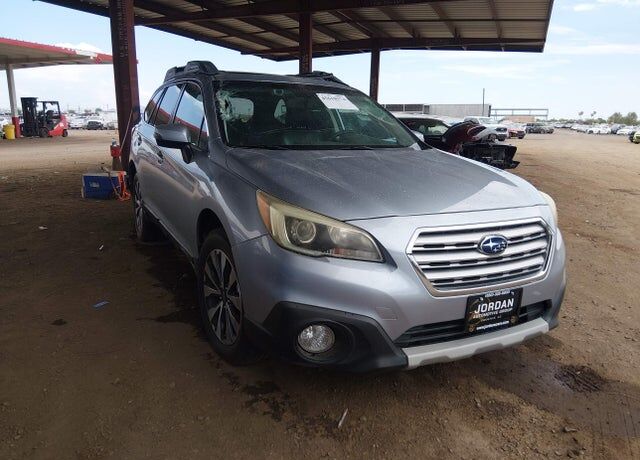 2015 SUBARU Outback