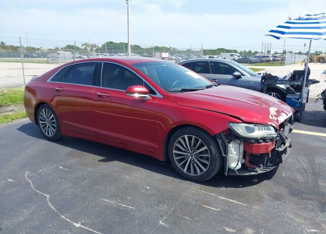 2017 LINCOLN MKZ