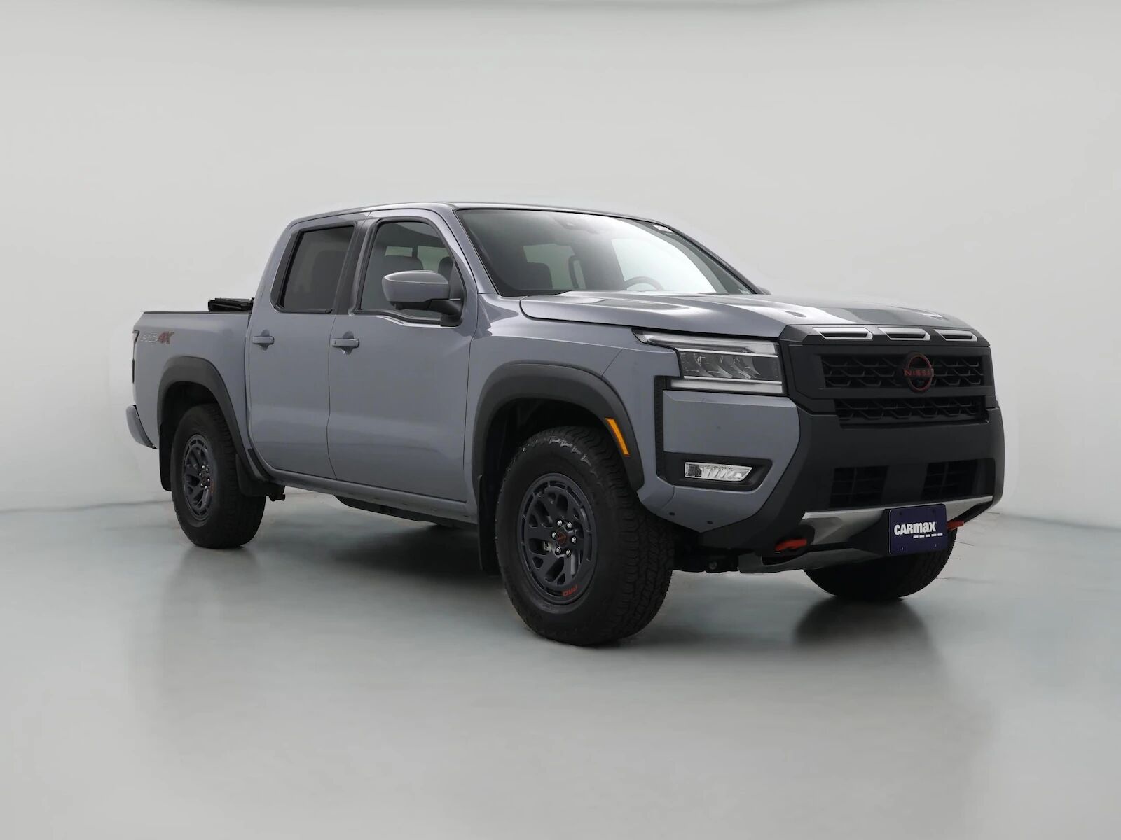 2025 NISSAN Frontier