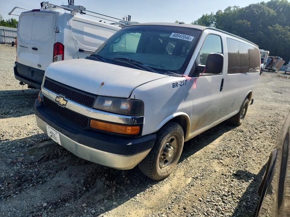 2013 CHEVROLET Express