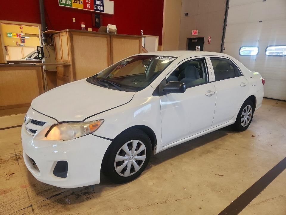 2011 TOYOTA Corolla