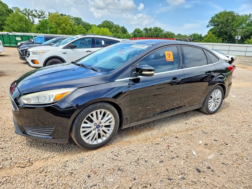 2018 FORD Focus