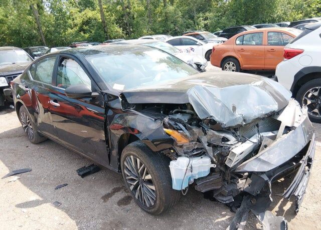2024 NISSAN Altima