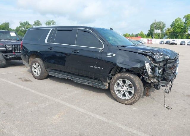 2023 GMC Yukon XL