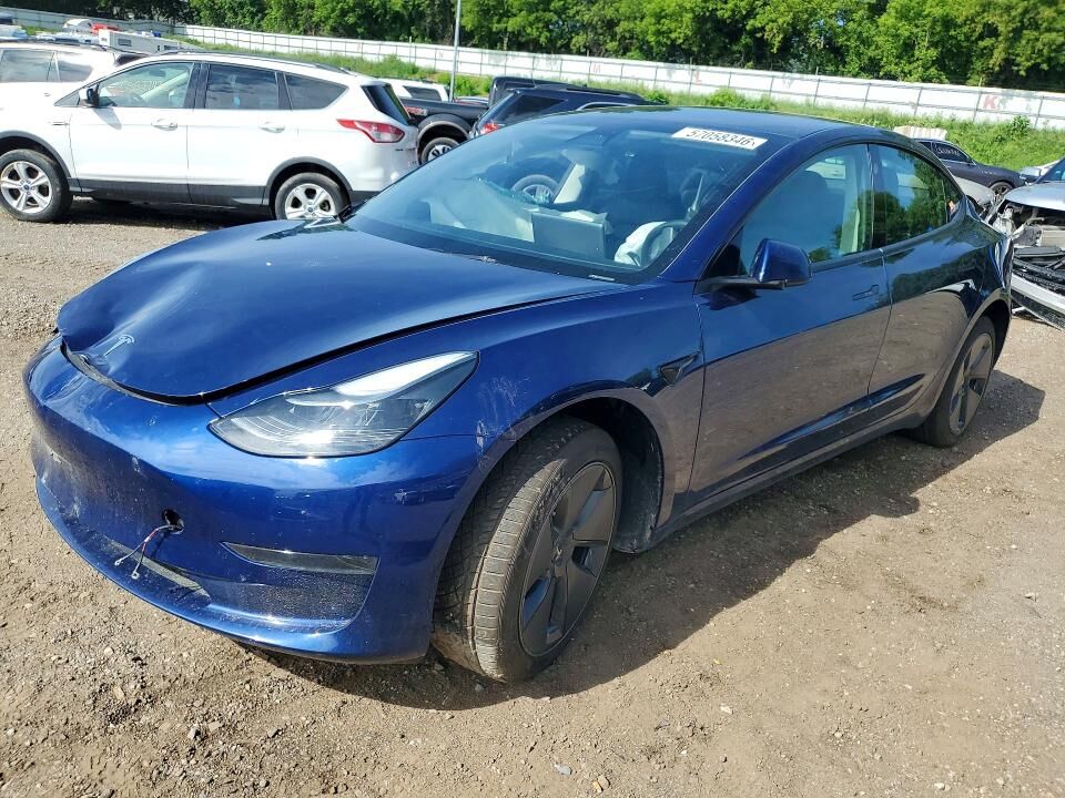 2023 TESLA Model 3