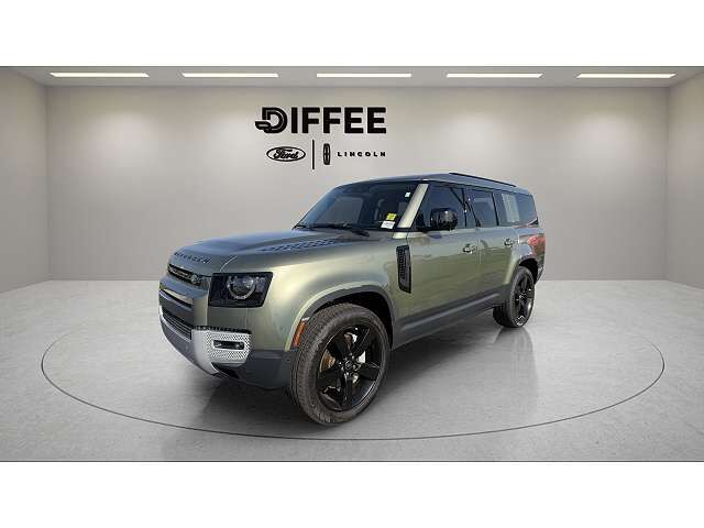 2024 LAND ROVER Defender