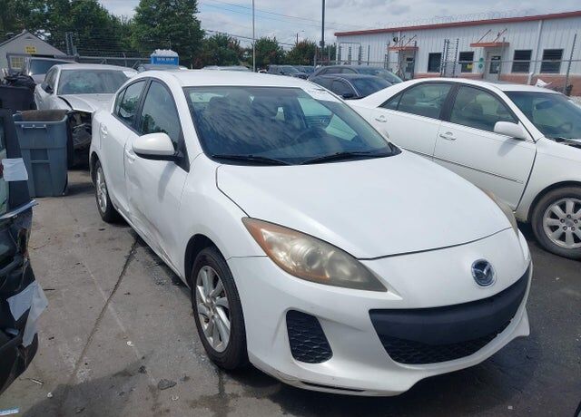 2012 MAZDA Mazda3