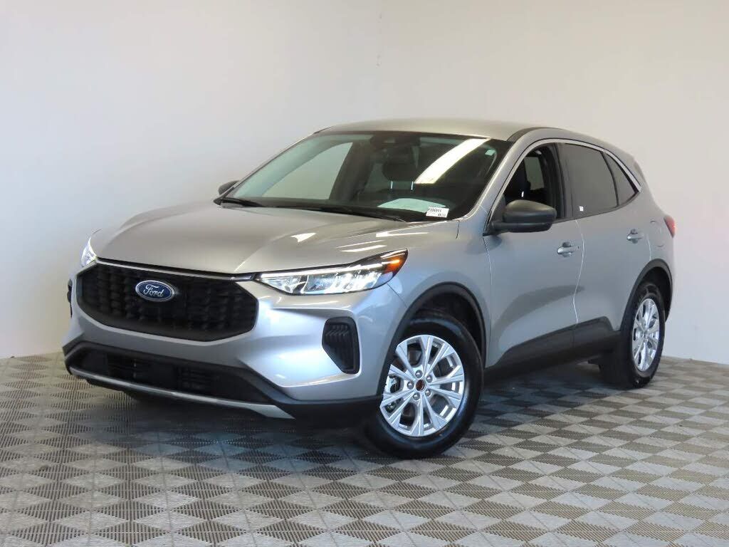 2024 FORD Escape