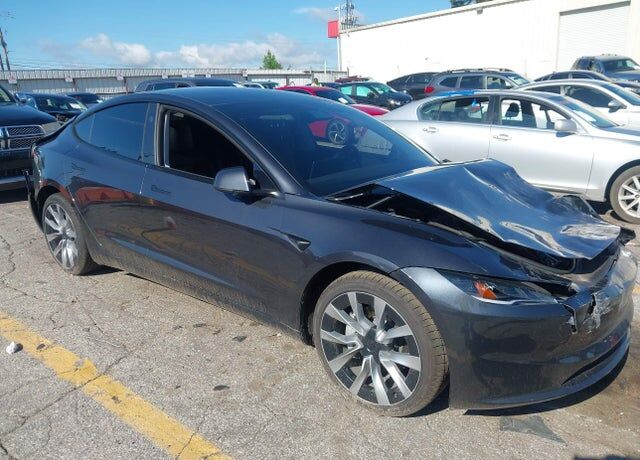 2024 TESLA Model 3