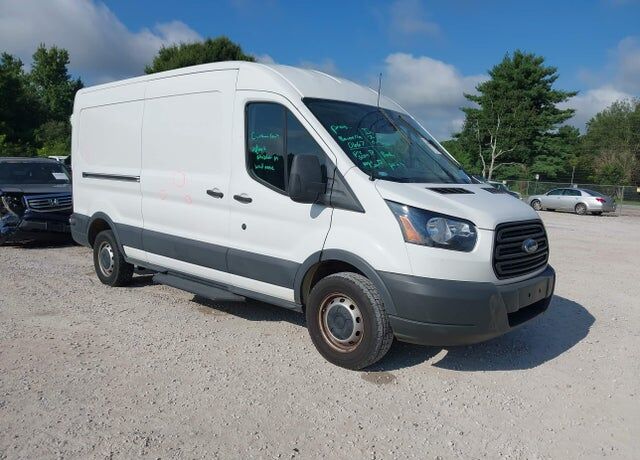 2018 FORD Transit