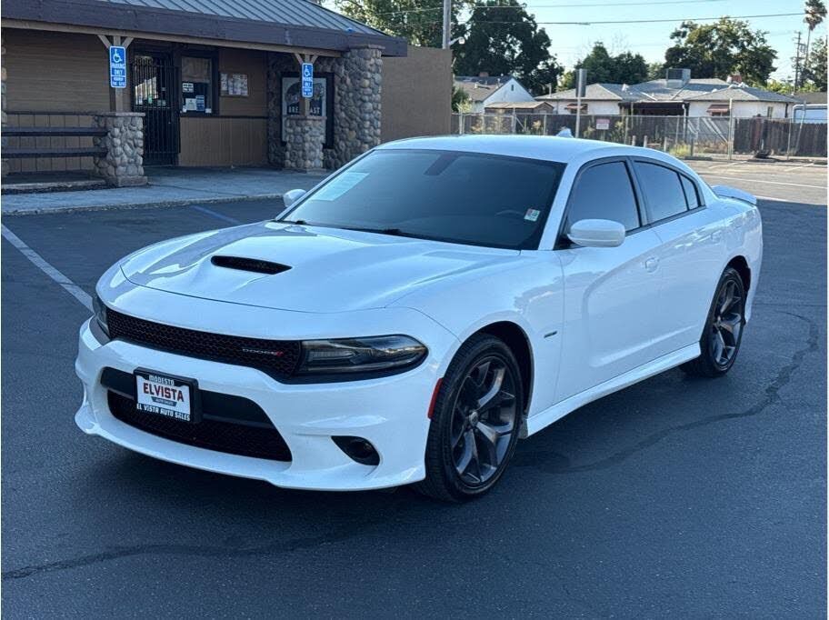 2019 DODGE Charger