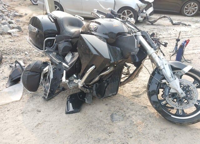 2010 VICTORY Cross Country