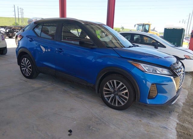 2024 NISSAN Kicks