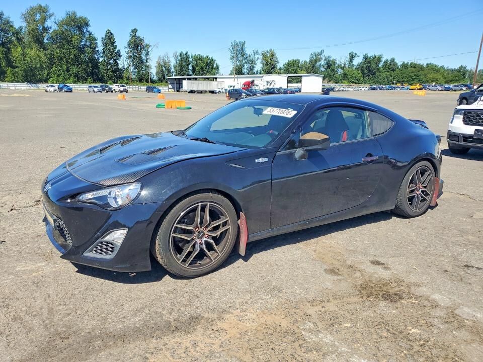 2016 TOYOTA Scion