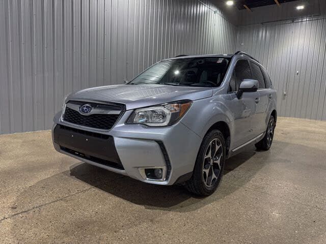 2016 SUBARU Forester