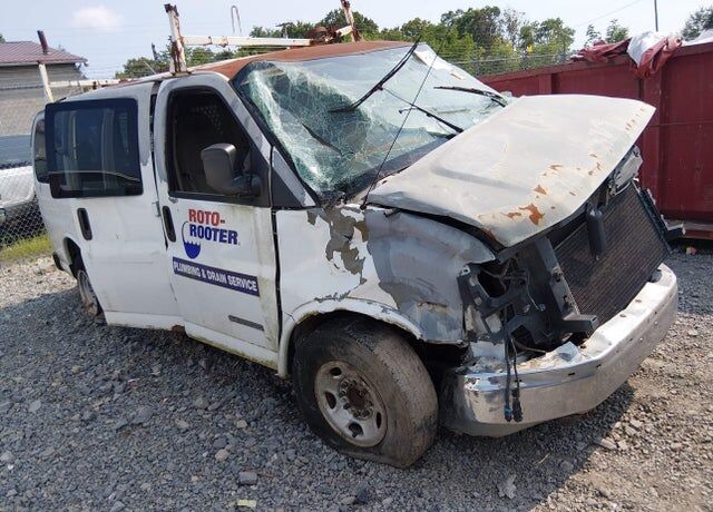 2004 GMC Savana