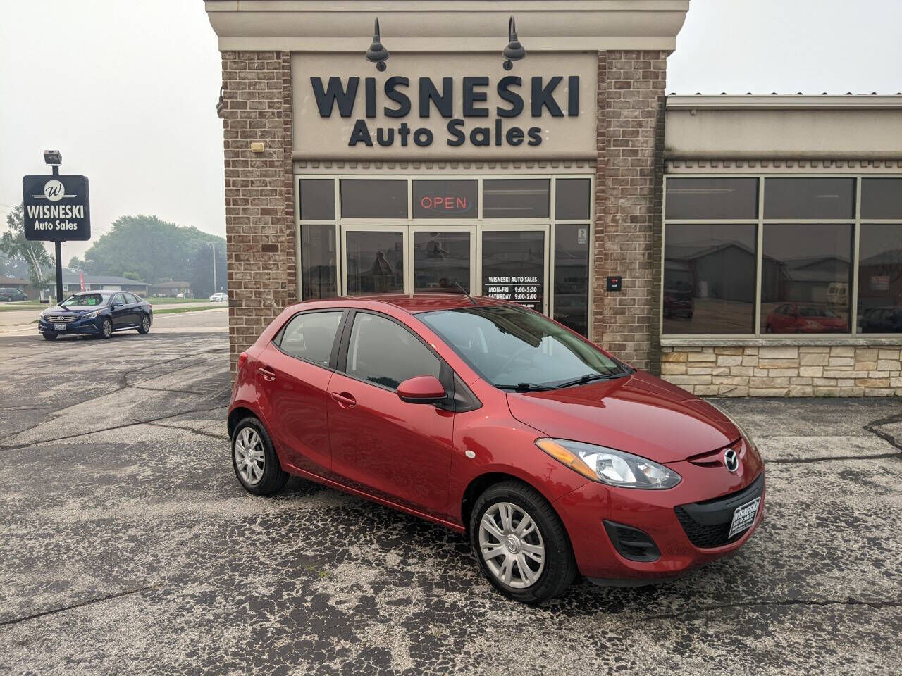 2014 MAZDA Mazda2