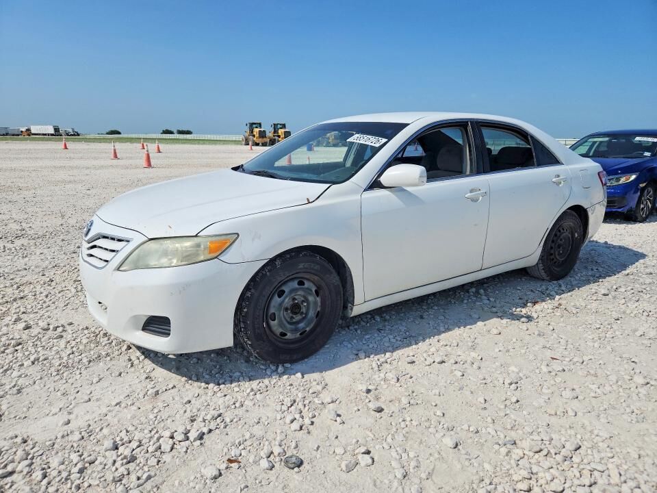 2010 TOYOTA Camry