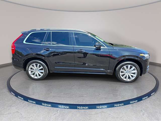2016 VOLVO XC90