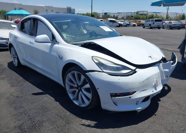 2018 TESLA Model 3