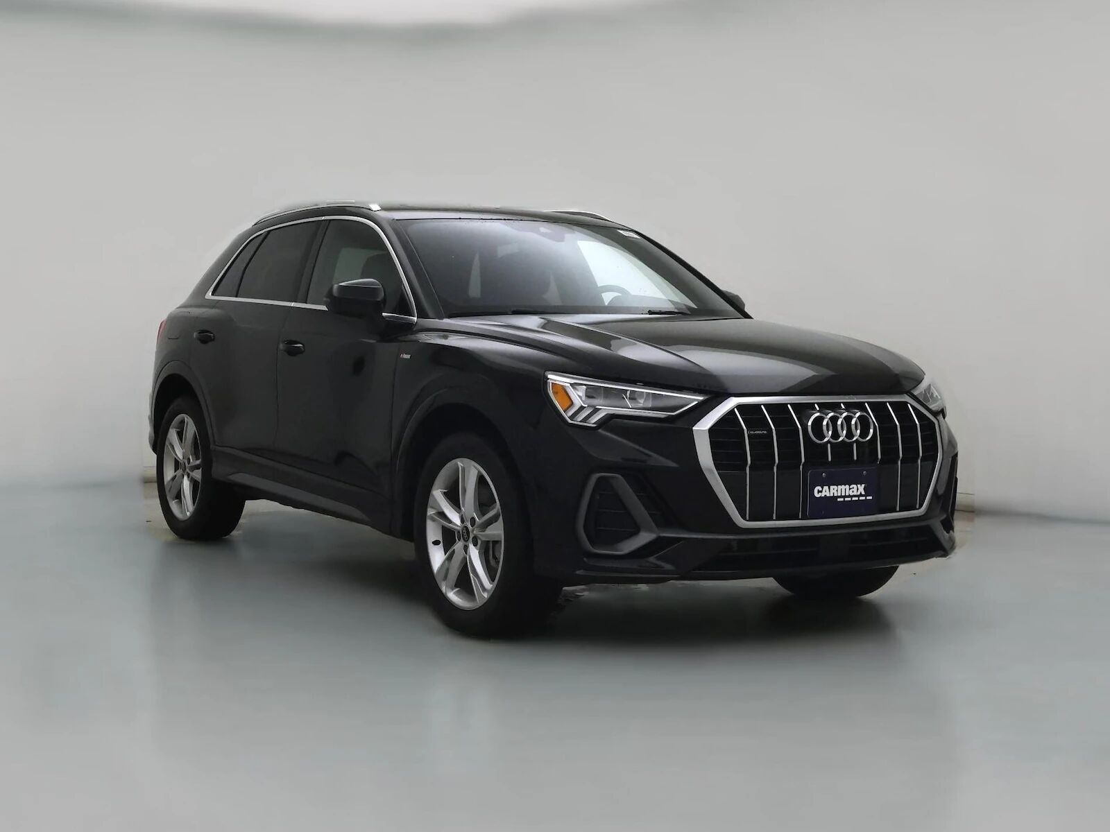 2023 AUDI Q3